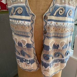 Sweater vest